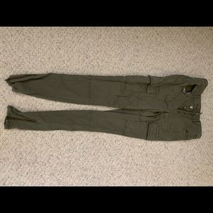American Eagle green pants